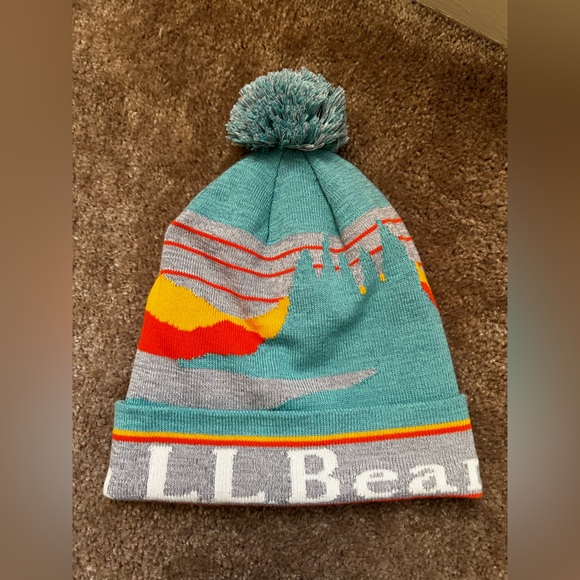 L.L. Bean Multicolor Pom-Pom Hat - Picture 2 of 4